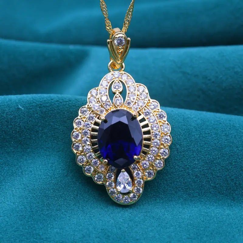 Zircon-inlaid Pendant Necklace
