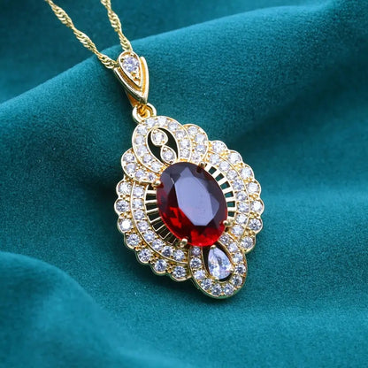 Zircon-inlaid Pendant Necklace