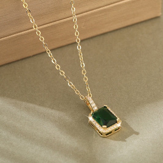 Copper Inlaid Green Zircon Square High-grade Retro Necklace
