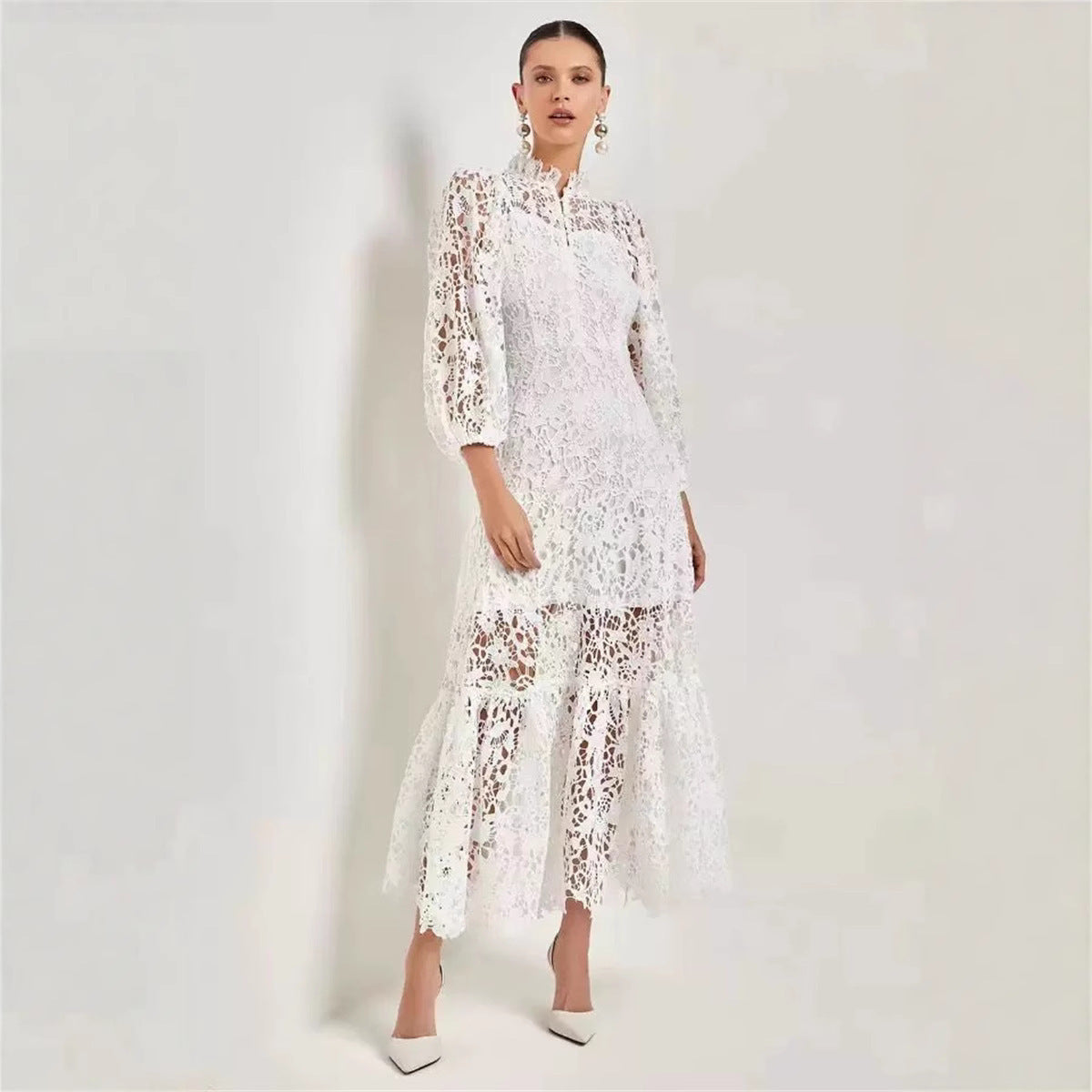 Women's Elegant Hollow Lace Long Dress